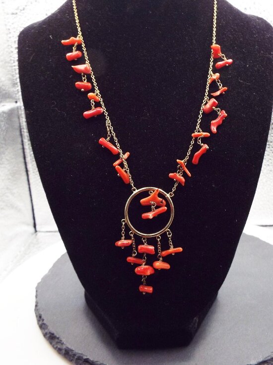 COOKIE LEE Jewelry - COOKIE LEE NATURAL RED CORAL DANGLING HOOP NECKLACE 1